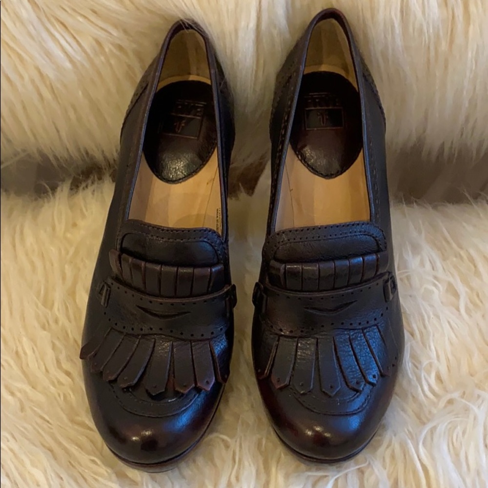 Frye distressed brown moccasin loafer (size 7)